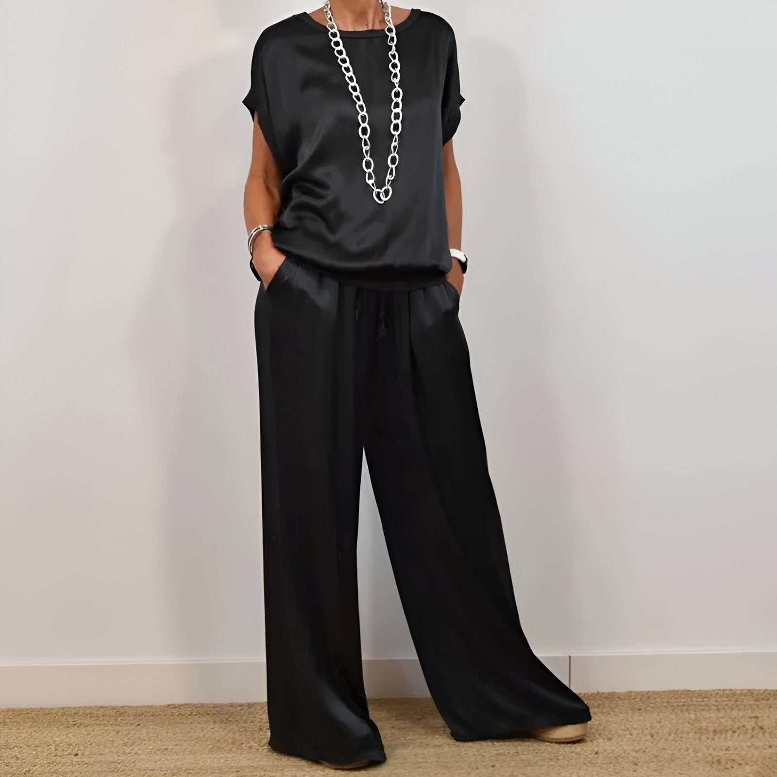 Rozalind – Elegancki i zwiewny komplet dla kobiet